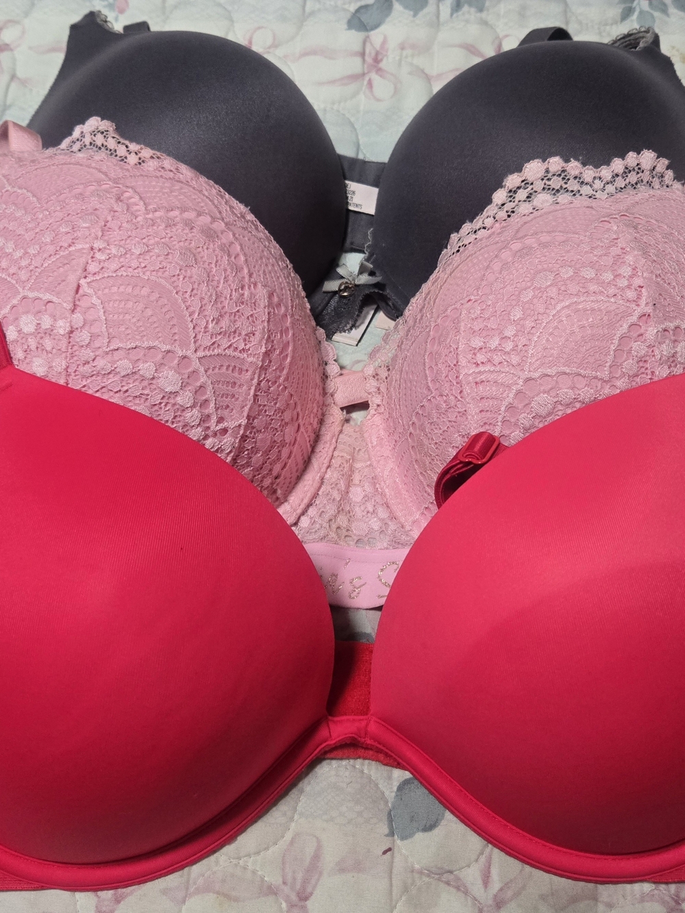 Victoria's Secret Hot Pink, Light Pink & Black Bra Trio
